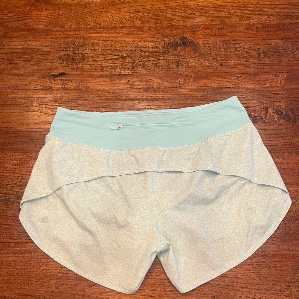 Lululemon speed up mid-rise short 4in